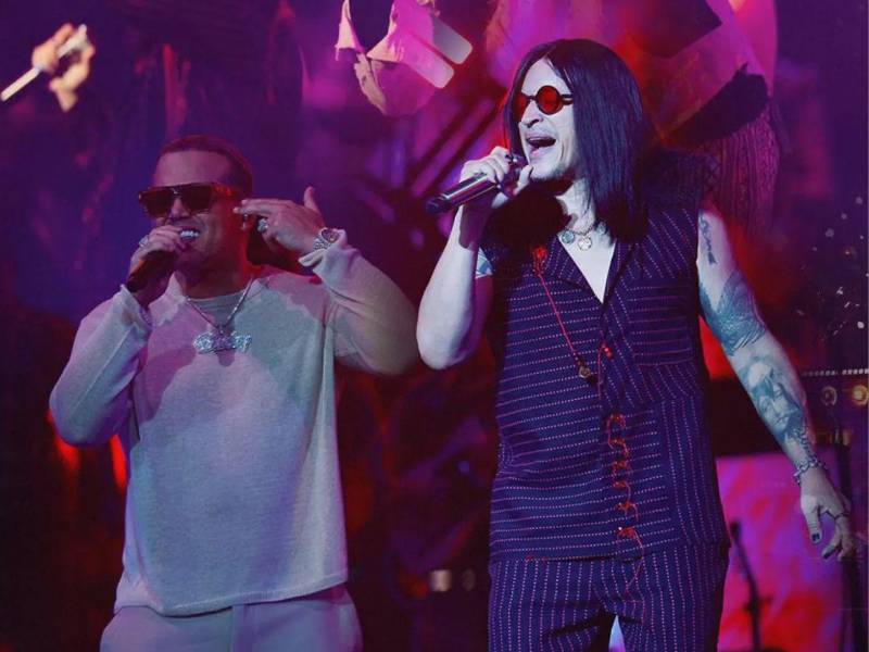 Elvis Crespo fue reconocido en octubre de 2025, con el Premio Billboard Salón de la Fama.