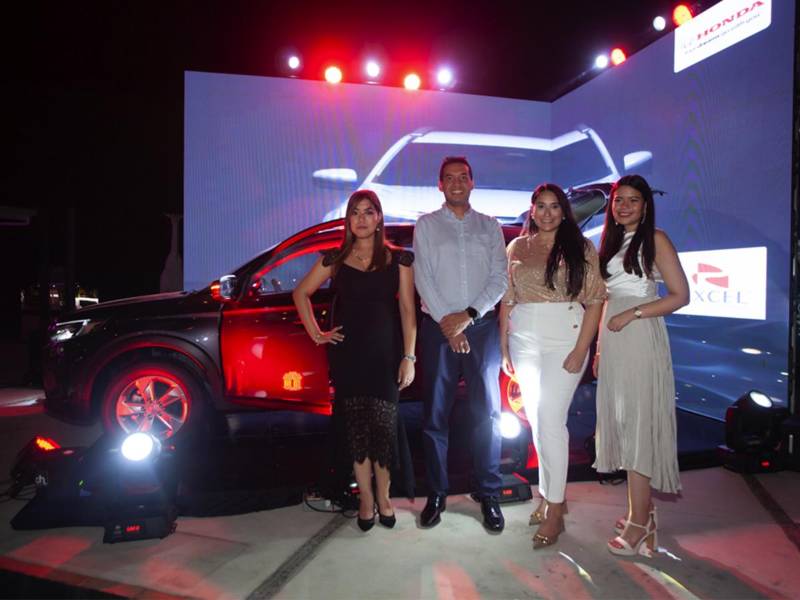 Ejecutivos de Excel presentaron oficialmente la nueva camioneta Honda BR-V 2024.
