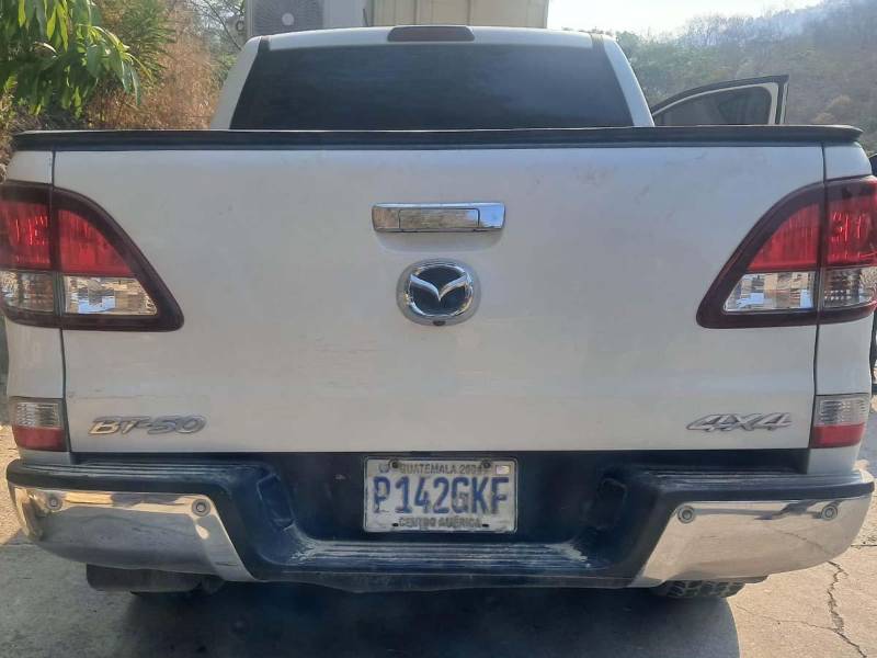 Vehículo en el que se transportaban ambos detenidos.