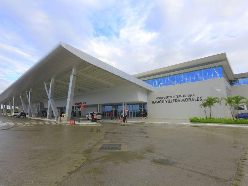 Santiago Motiño afirmó que no habrá toma de las instalaciones del Aeropuerto Internacional Ramón Villeda Morales y reiteró que el reclamo por un porcentaje de los ingresos aduaneros se tramita en el Congreso Nacional.