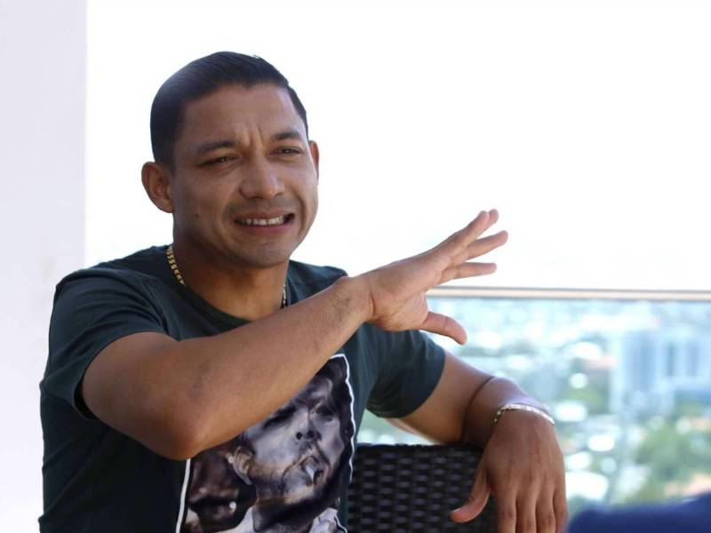 Emilio Izaguirre es el Director Deportivo del Motagua.