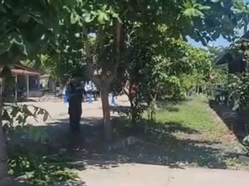 La Policía acordonó la escena del crimen.