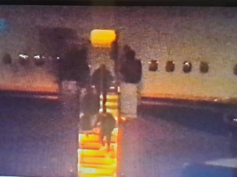 El presidente de Venezuela, Nicolás Maduro, y la primera dama Cilia Flores, aterrizan en Nueva York, Estados Unidos.