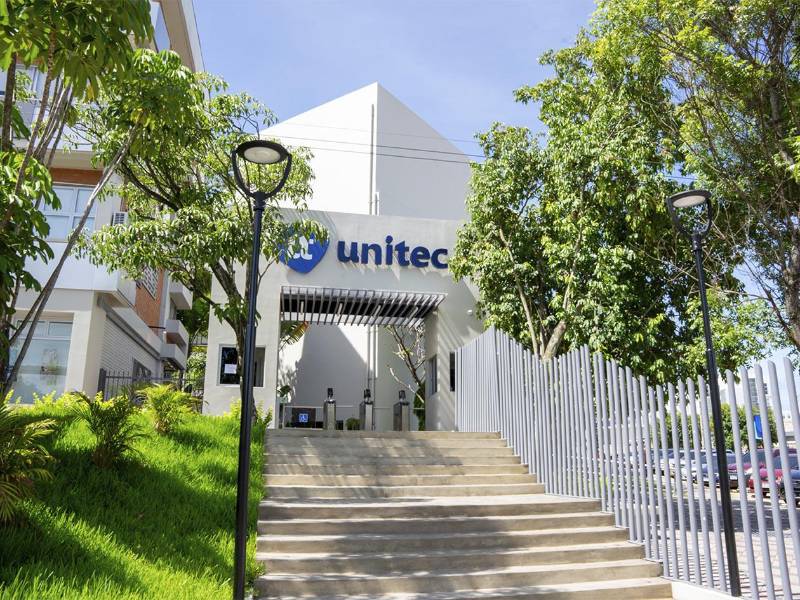 La Universidad Tecnológica Centroamericana (UNITEC) fortalece su oferta académica con la Reforma 2025 de la Maestría en Gestión de Energías Renovables, alineada a los desafíos del sector energético y la sostenibilidad.