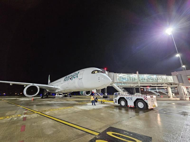 La aerolínea Iberojet opera el Airbus A350-900XWB, uno de los aviones más eficientes y modernos del mundo.