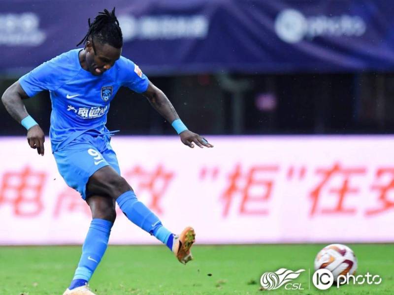 Rubilio Castillo es una de las figuras del Nantong Zhiyun FC de la Superliga China.