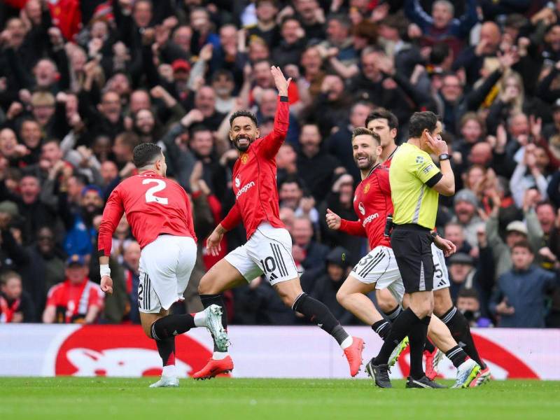 Manchester United vuelve a la Champions tras vencer al Liverpool en la Premier
