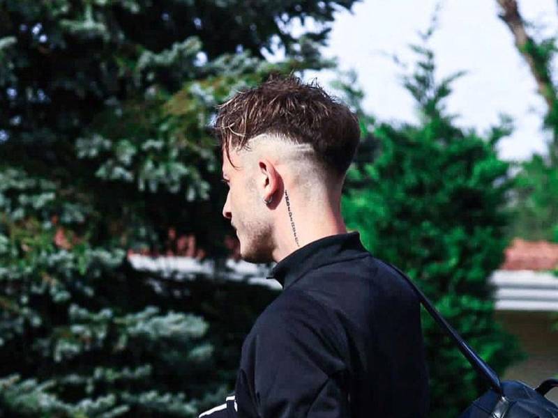 Futbolista utilizó una aplicación para citas sin imaginarse que sería descubierto.