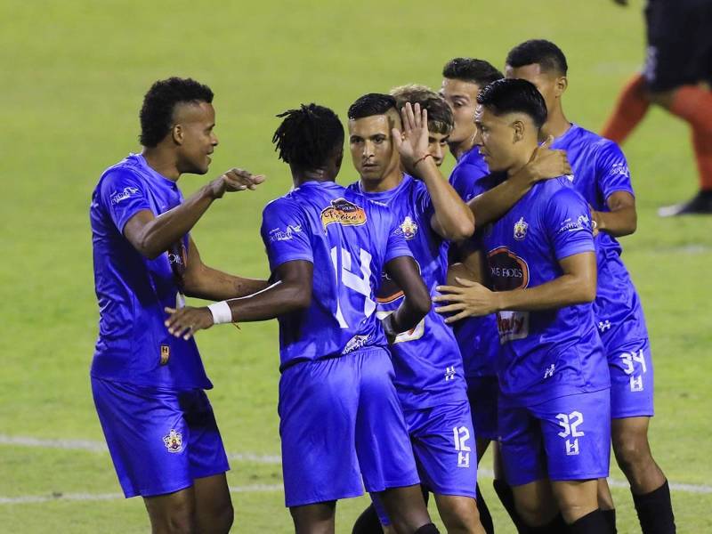 El Lone FC goleó 4-1 al Villanueva FC en la primera jornada del Torneo Clausura 2023 de la Liga de Ascenso de Honduras.