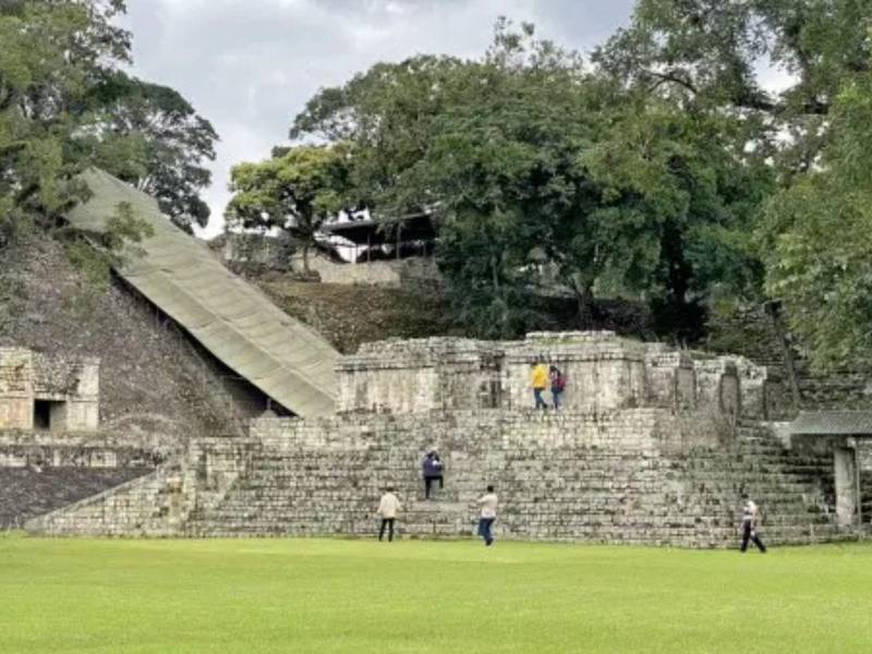 El occidente de Honduras combina montañas de clima fresco, pueblos y la calidez de su gente. Su riqueza cultural y sus reservas naturales lo convierten en un destino ideal para desconectar y disfrutar de una escapada inolvidable en el Feriado Morazánico.