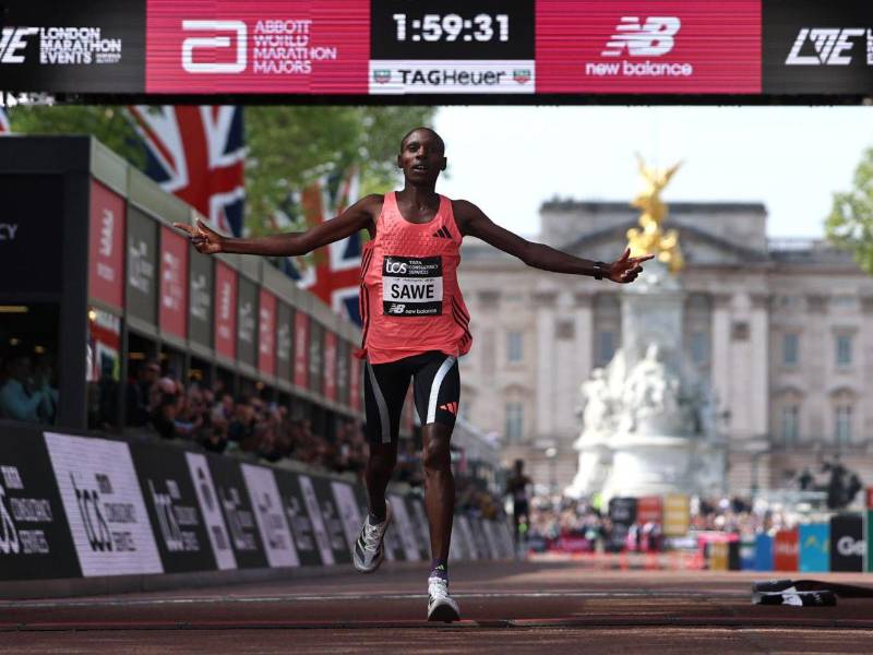 ¡Imparable! Sabastian Sawe impone nuevo récord mundial de maratón