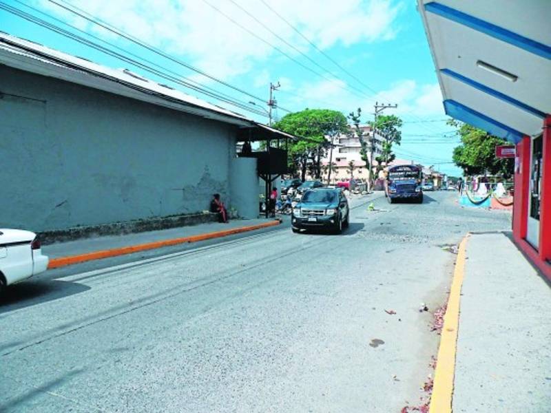 Los vecinos del barrio Inglés y del centro de La Ceiba han vuelto a pedir el traslado del reclusorio a las afueras de la ciudad.