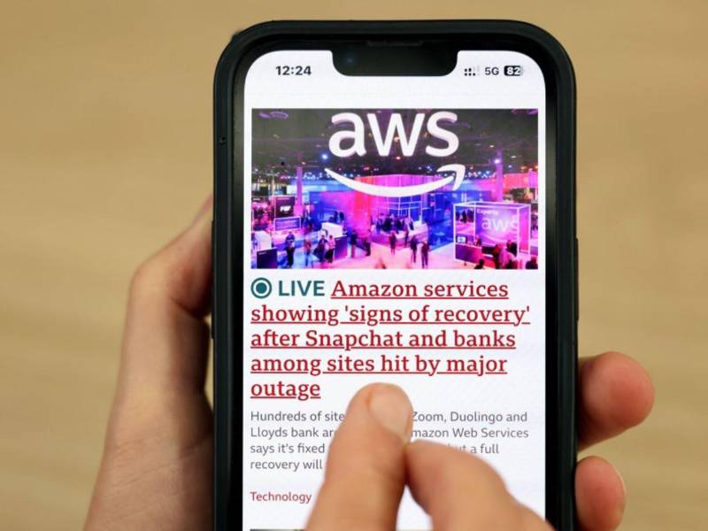 Los errores reportados han tenido lugar en las instalaciones de AWS de Virginia del Norte (Estados Unidos), uno de los centros de datos más grandes y antiguos de esta compañía.