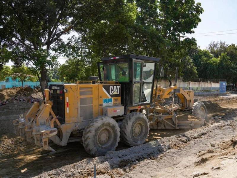 La municipalidad realiza varios proyectos de pavimentación en la ciudad.