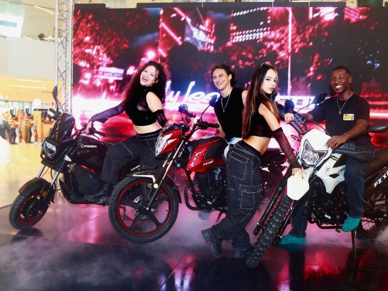 Los tres modelos de motocicletas FORZA están disponibles a nivel nacional. Crédito disponible con Credilee o mediante extrafinanciamiento.