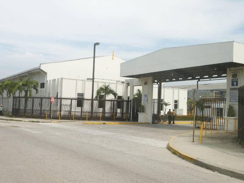 La zona norte del país, reconocida como uno de los principales polos industriales y maquiladores de Honduras, enfrenta un escenario de incertidumbre ante la caída de las exportaciones y la menor llegada de inversiones.