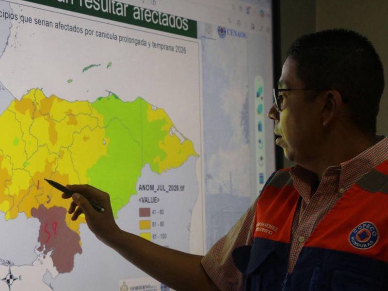 El ministro de Copeco, Reinaldo Sánchez, informó sobre las obras de mitigación que se ejecutan en el valle de Sula para reducir el riesgo de inundaciones ante las próximas lluvias.