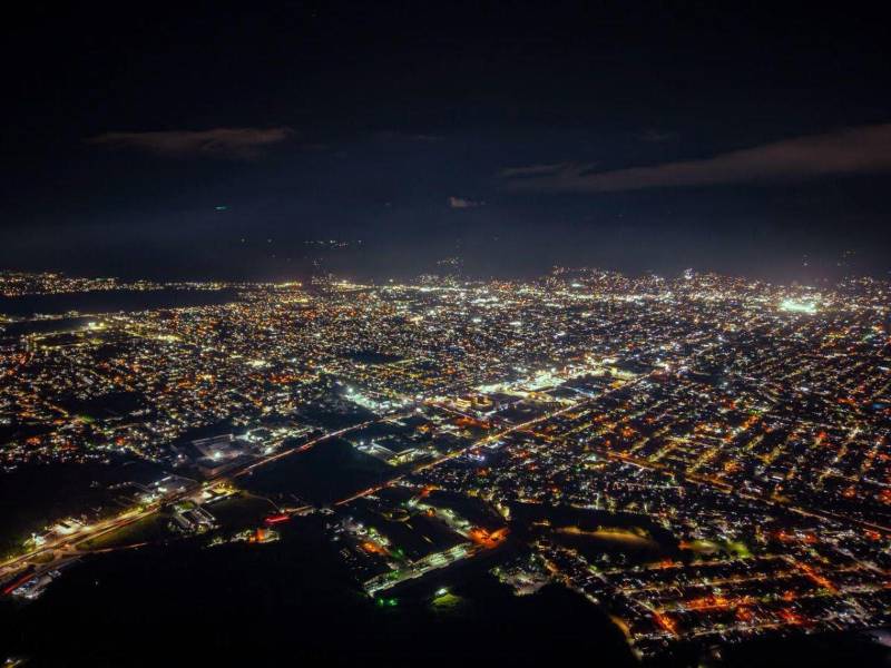 San Pedro Sula cuenta actualmente con más de <b>3,700 habitaciones</b> hoteleras y tres centros de convenciones de primer nivel, siendo uno de los grandes atractivos.