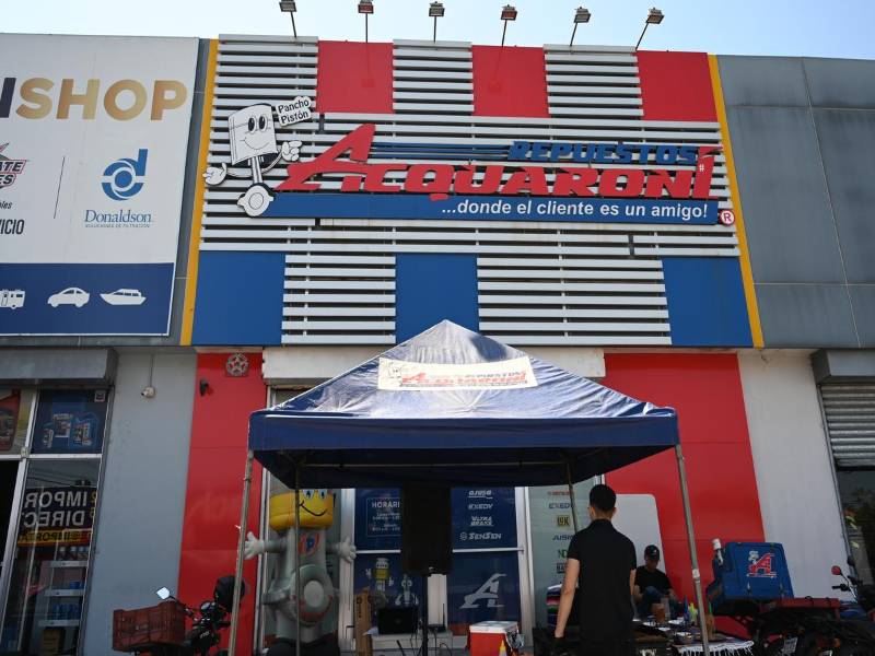 Repuestos Acquaroni Honduras celebra su quinto aniversario de su sucursal en barrio Guamilito.