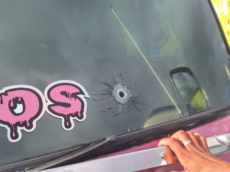 Autoridades policiales se presentaron en la zona para iniciar con las primeras investigaciones.