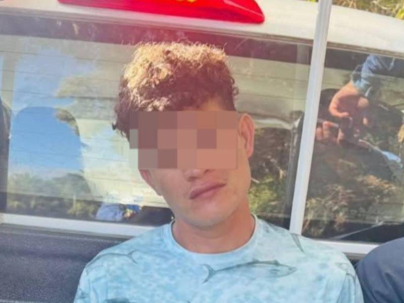 El joven Allen Jonney Bennett, acusado de intento de homicidio en contra de su novia en Roatán, Islas de la Bahía.