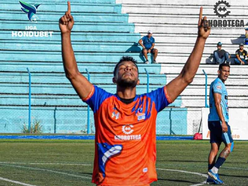 Génesis PN vs Lobos UPNFM se enfrentaron en el estadio Suazo Córdova.