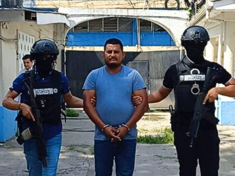 El detenido presentado en la DPI de San Pedro Sula.