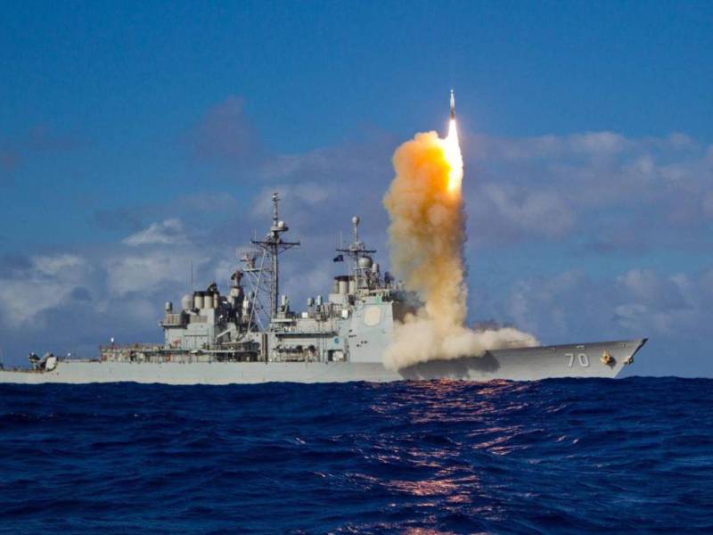 Venezuela denunció el envío de un crucero lanzamisiles y un submarino nuclear estadounidenses a las costas del país sudamericano.