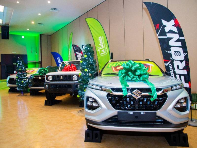 Supermercados La Colonia invita a estrenar carro con su promo “Navidad de lujo al estilo Suzuki con La Colonia”