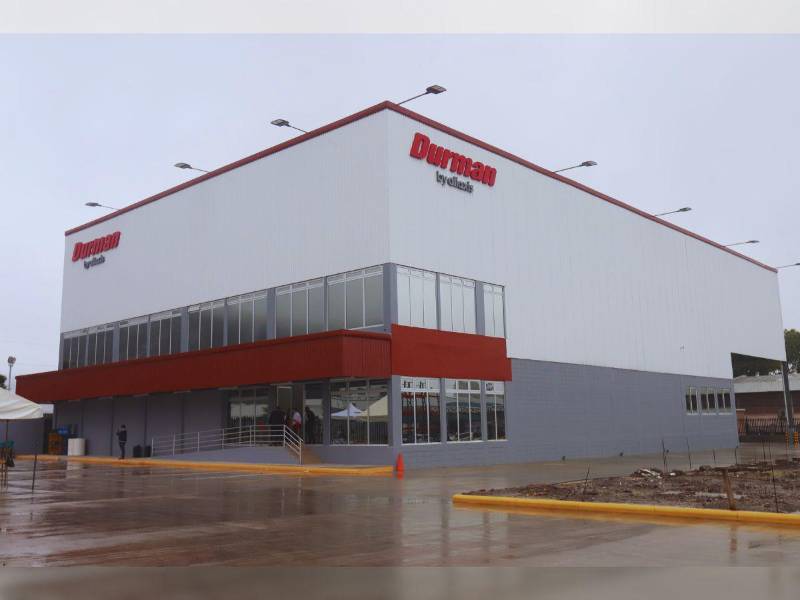 Las nuevas instalaciones de Durman by aliaxis en San Pedro Sula fortalecen su operación logística.