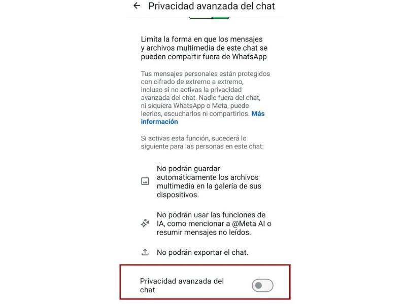 Captura de pantalla a la configuración de WhatsApp en la opción de privacidad avanzada del chat.