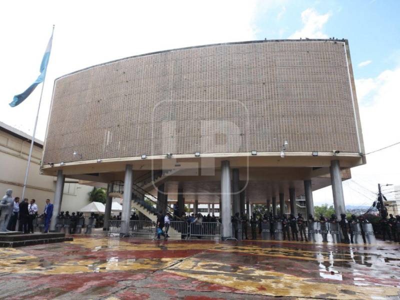 La junta directiva provisional es el órgano responsable de conducir las primeras sesiones, certificar la instalación formal del Congreso Nacional y preparar el terreno para la posterior elección de la junta directiva en propiedad. Su conformación será definida este miércoles en el hemiciclo legislativo.