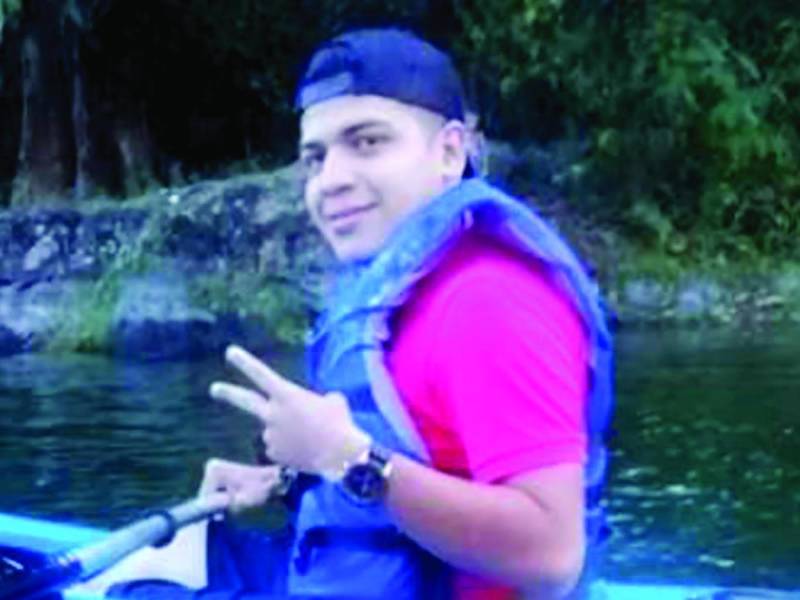 Jason Elemir Szepesi Alvarado (de 25 años) fue asesinado el lunes en San Pedro Sula.