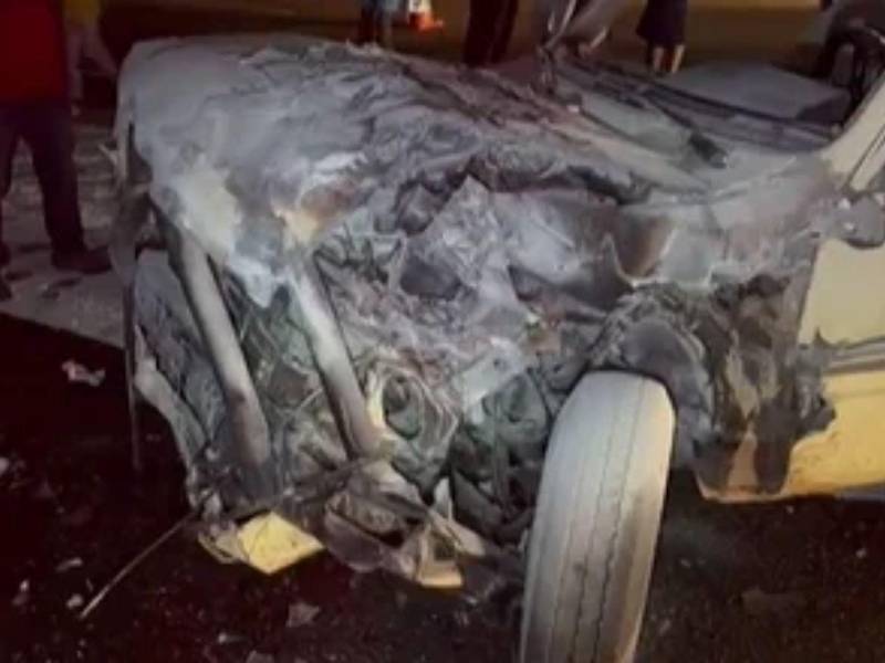 Así quedó el vehículo pick-up tras el impacto.