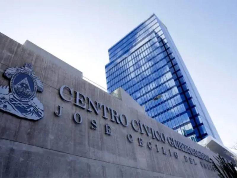 La Administración de Servicio Civil no puede invocar el artículo 205 numeral 19 para anular contratos laborales a empleados públicos.