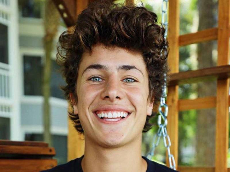 Juanpa Zurita se declara “Catracho”