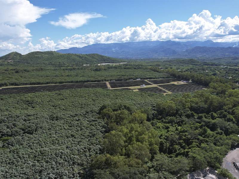 Con proyectos que abarcan infraestructura, vivienda, educación, agua, saneamiento y medio ambiente, la empresa reafirma su propósito de construir una Honduras más próspera.