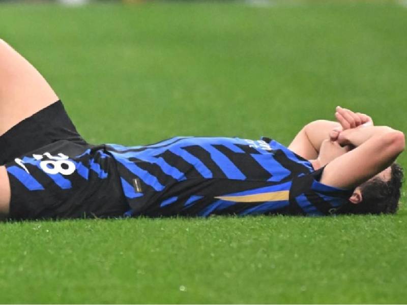 Benjamin Pavard será baja ante el Barcelona en la ida de las semifinales de Champions por lesión.