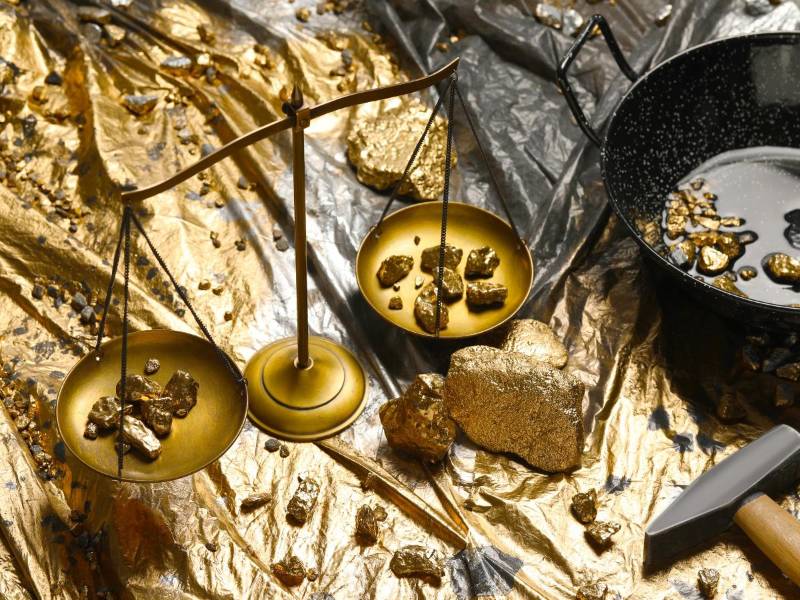 A finales de noviembre, se descubrió una mina de oro en la provincia central de China, con reservas estimadas que superan las mil toneladas del preciado metal.