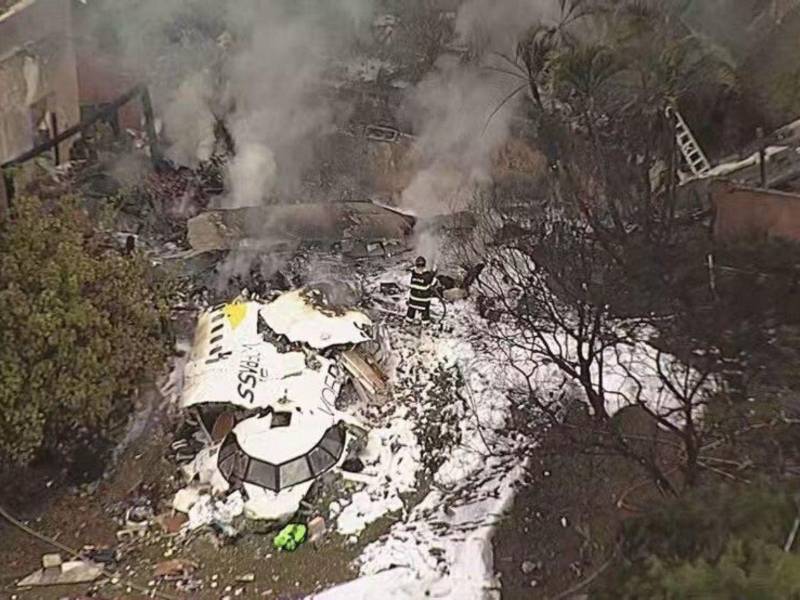 El avión bimotor de modelo ATR-72-500 de la aerolínea Voepass.