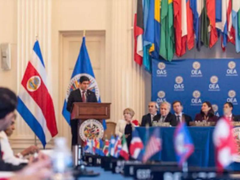 La reacción de la OEA llegó minutos después de que Maduro aterrizara en un aeropuerto al norte de la ciudad de Nueva York.