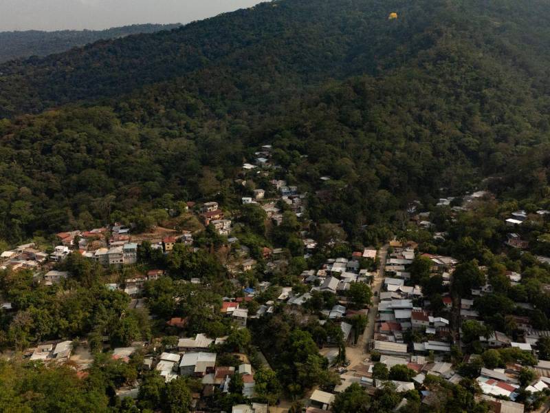 La población incrementa y con ello la demanda de servicios como el agua, la protección de la montaña y los acuíferos son claves para los sampedranos.