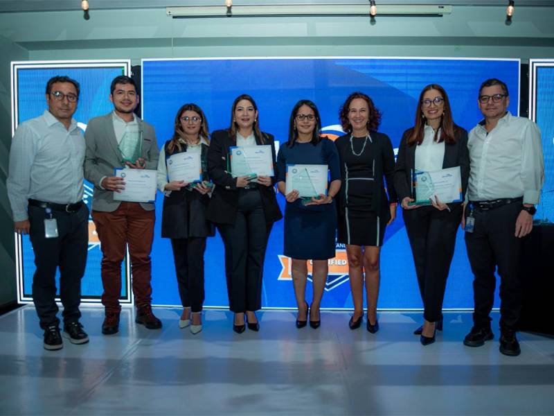 Con esta certificación COPC GMD, Alcance es reconocida por su excelencia operativa y la satisfacción del cliente.