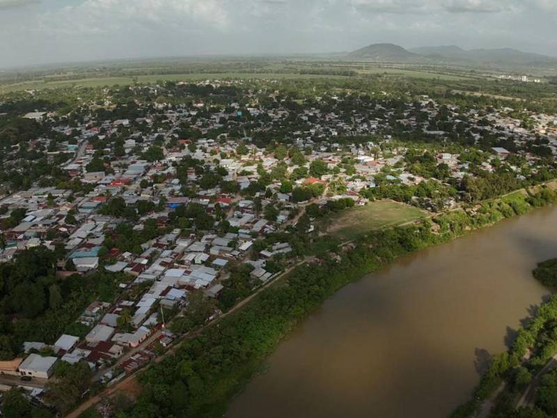 En Chamelecón se encuentra otro de los campos de pozos, el más grande, de donde se abastece una buena parte de la ciudad.