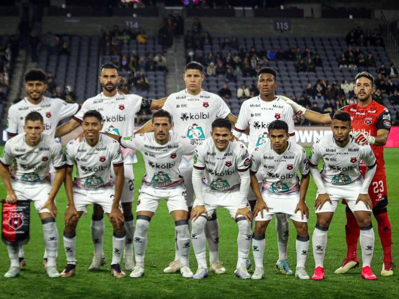 El Alajuelense ganó a Los Ángeles FC, pero no le ajustó y quedó fuera de la Concachampions.