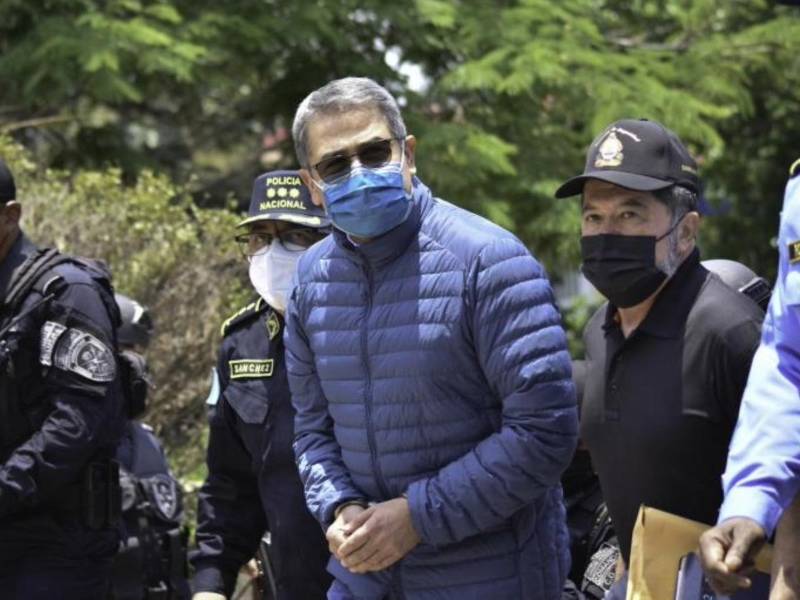 Juan Orlando el 16 de febrero, día que fue capturado por el exministro de Seguridad Ramón Sabillón.