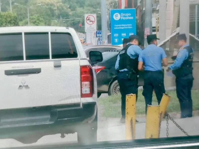 Foto de la escena del crimen del empresario Jaime Roberto Becker.