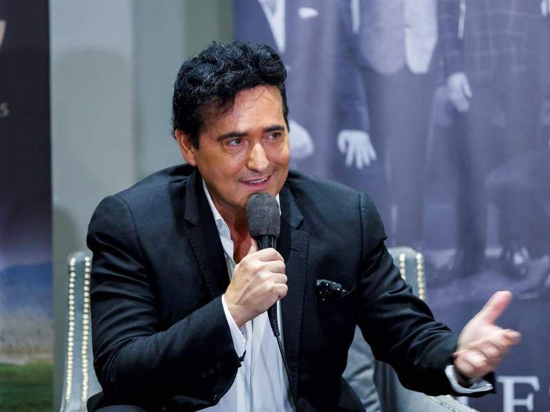 Carlos Marín, el cantante español integrante de Il Divo, ha fallecido a los 53 años, según ha anunciado el grupo musical en su cuenta oficial de Twitter.