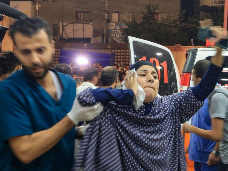 Un bombardeo israelí mató este martes a por lo menos 500 personas en un hospital de la Franja de Gaza.