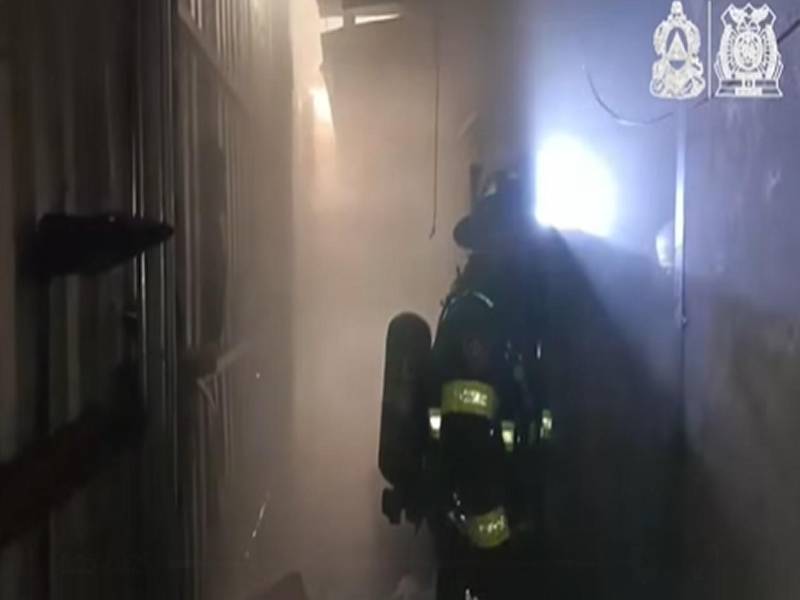 Las autoridades bomberiles investigan las causas del incendio. Fotografía de los Bomberos de Honduras.